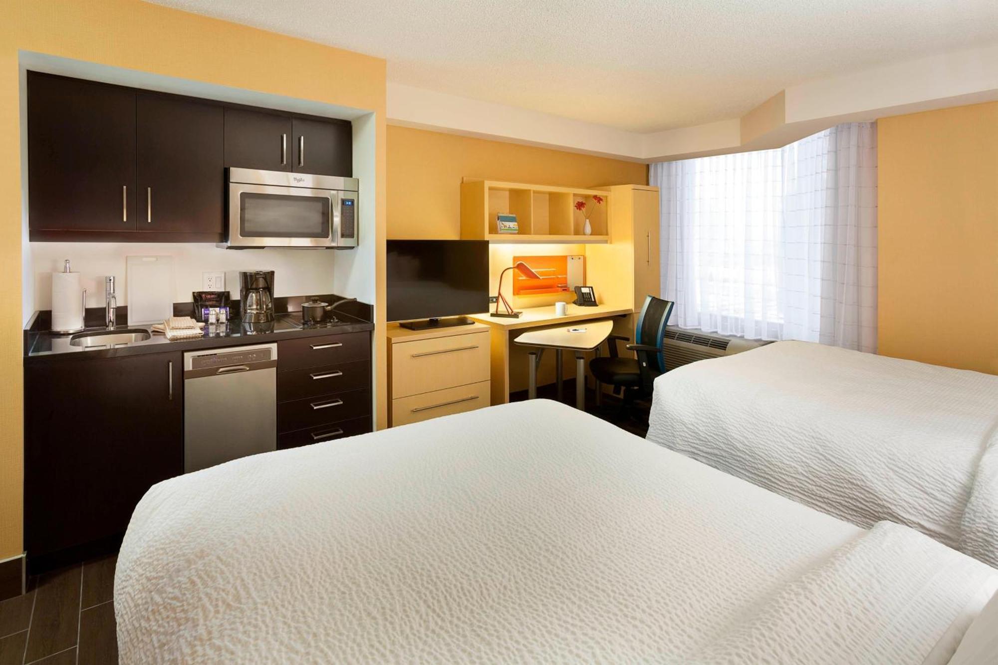 Towneplace Suites By Marriott Toronto Northeast/Markham Bagian luar foto