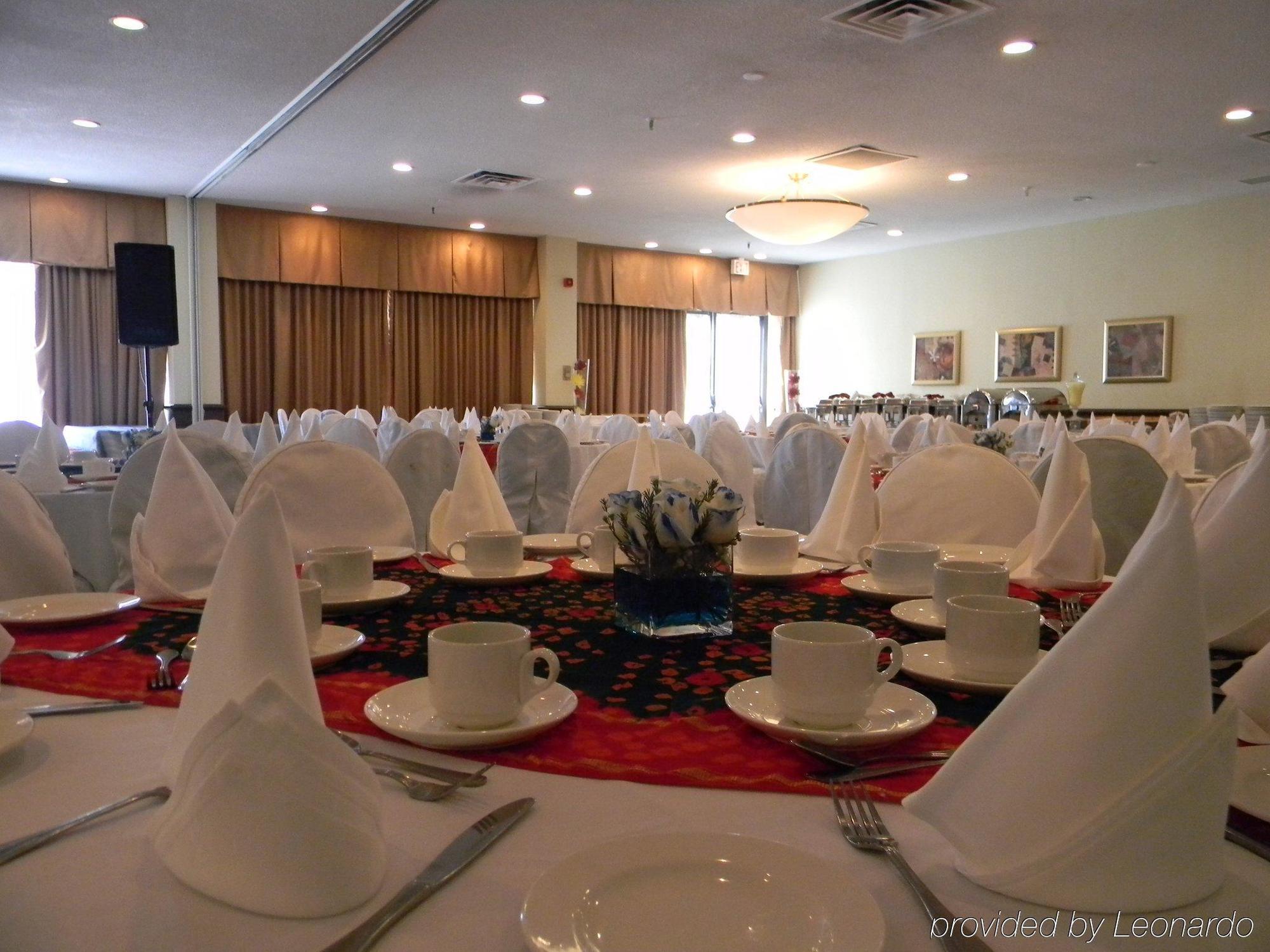 Towneplace Suites By Marriott Toronto Northeast/Markham Restoran foto